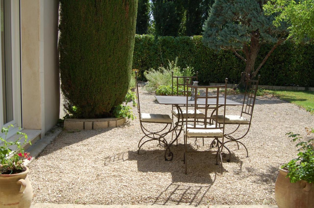 La Goutadou Bed & Breakfast Cabannes Dış mekan fotoğraf